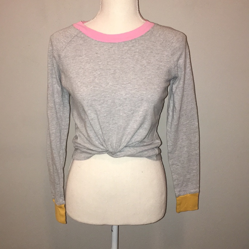 Color block tight fitted top